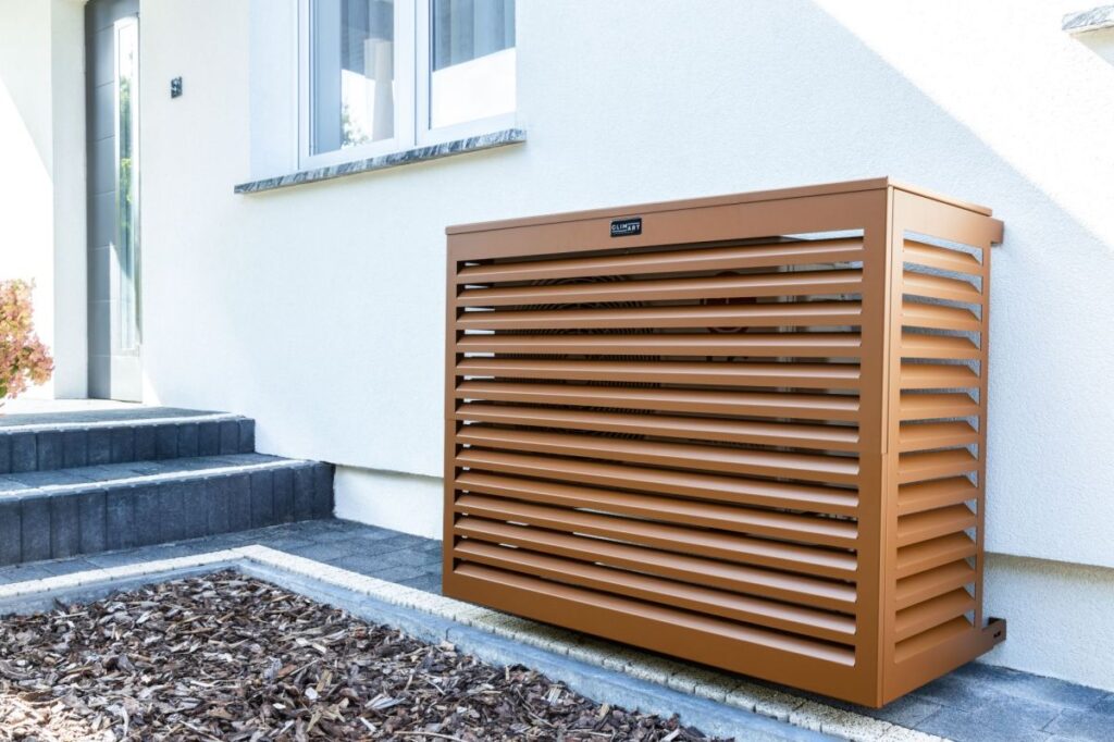 Aluminiowa osłona na klimatyzator